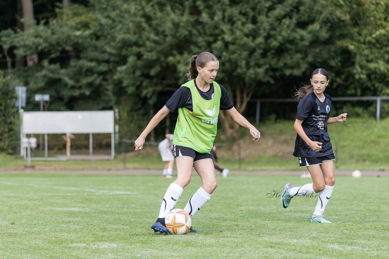 Bild 52 - wCJ VfL Pinneberg - Eimsbuetteler TV : Ergebnis: 0:5